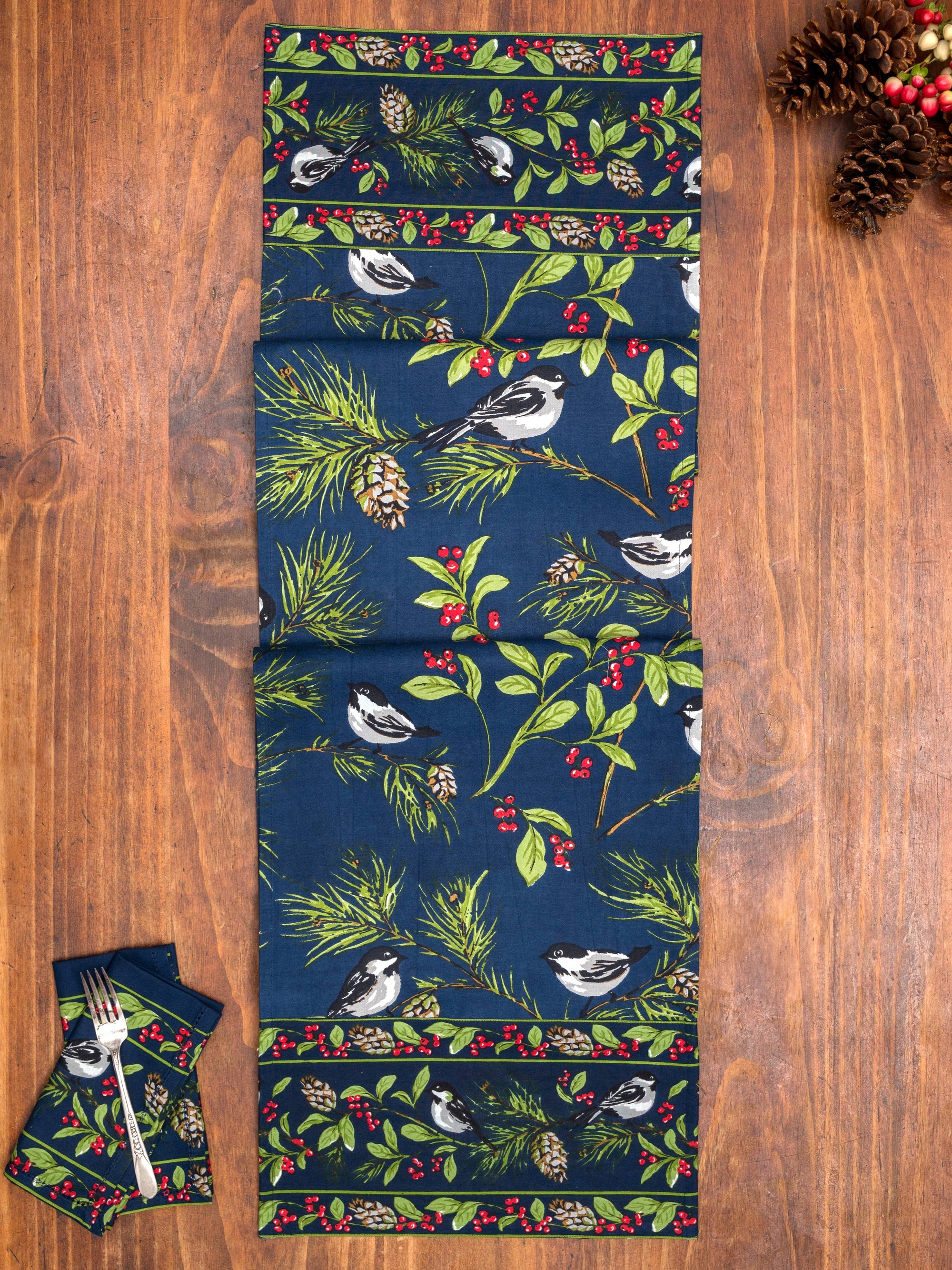 Chickadee Runner - Navy
