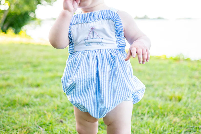 Seersucker sailboat Bubble