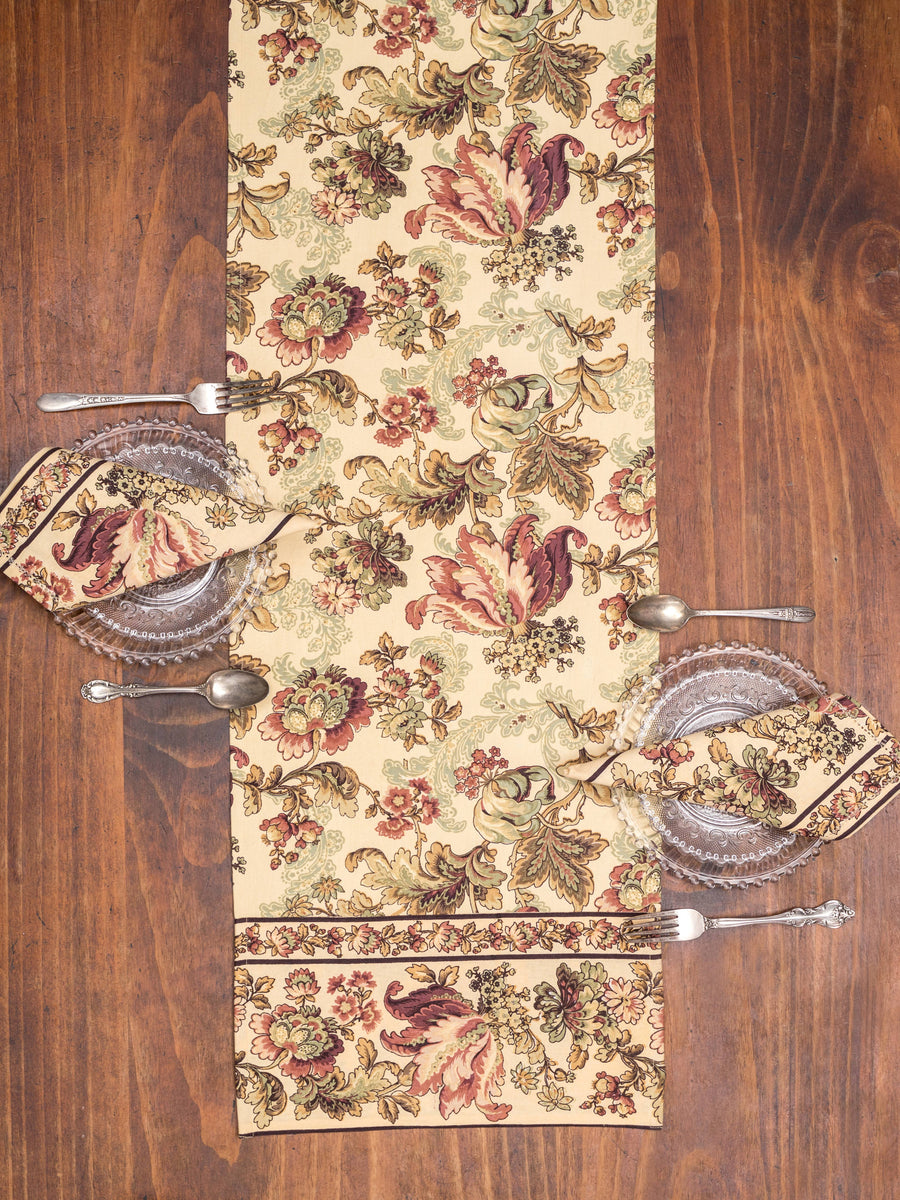 Sonnet Runner - Antique