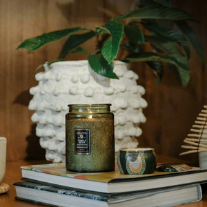 Mother Nature’s Healing Embrace: Temple Moss Jar Candle
