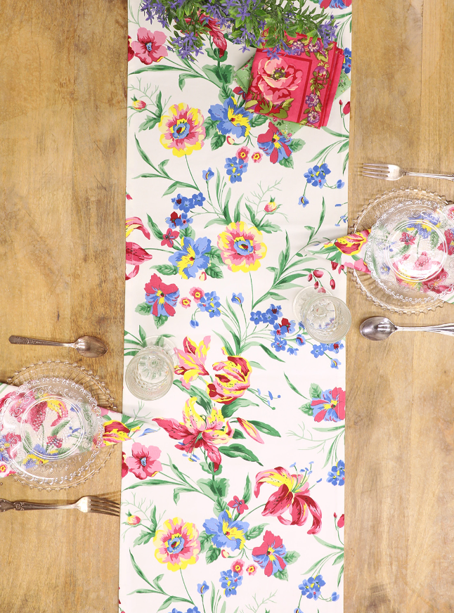 Lillianna Table Runner