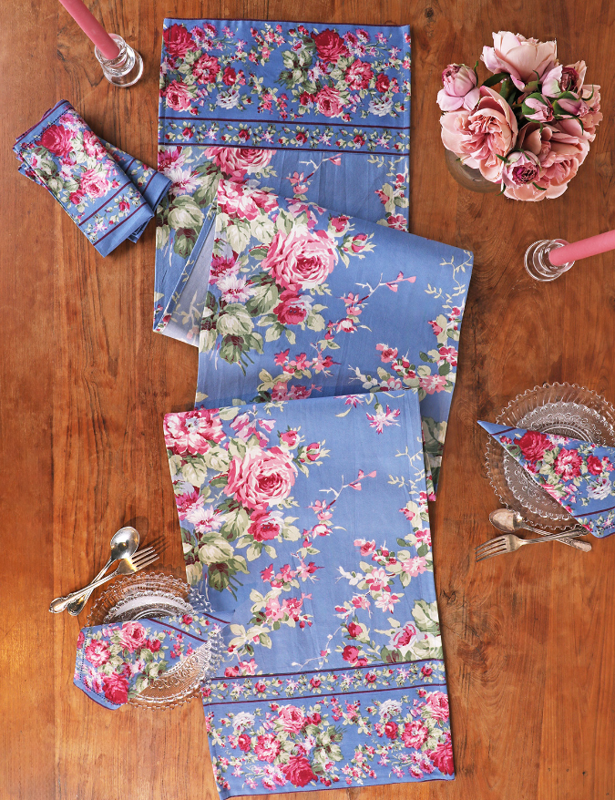 Cottage Rose Wedgewood Blue Table Runner