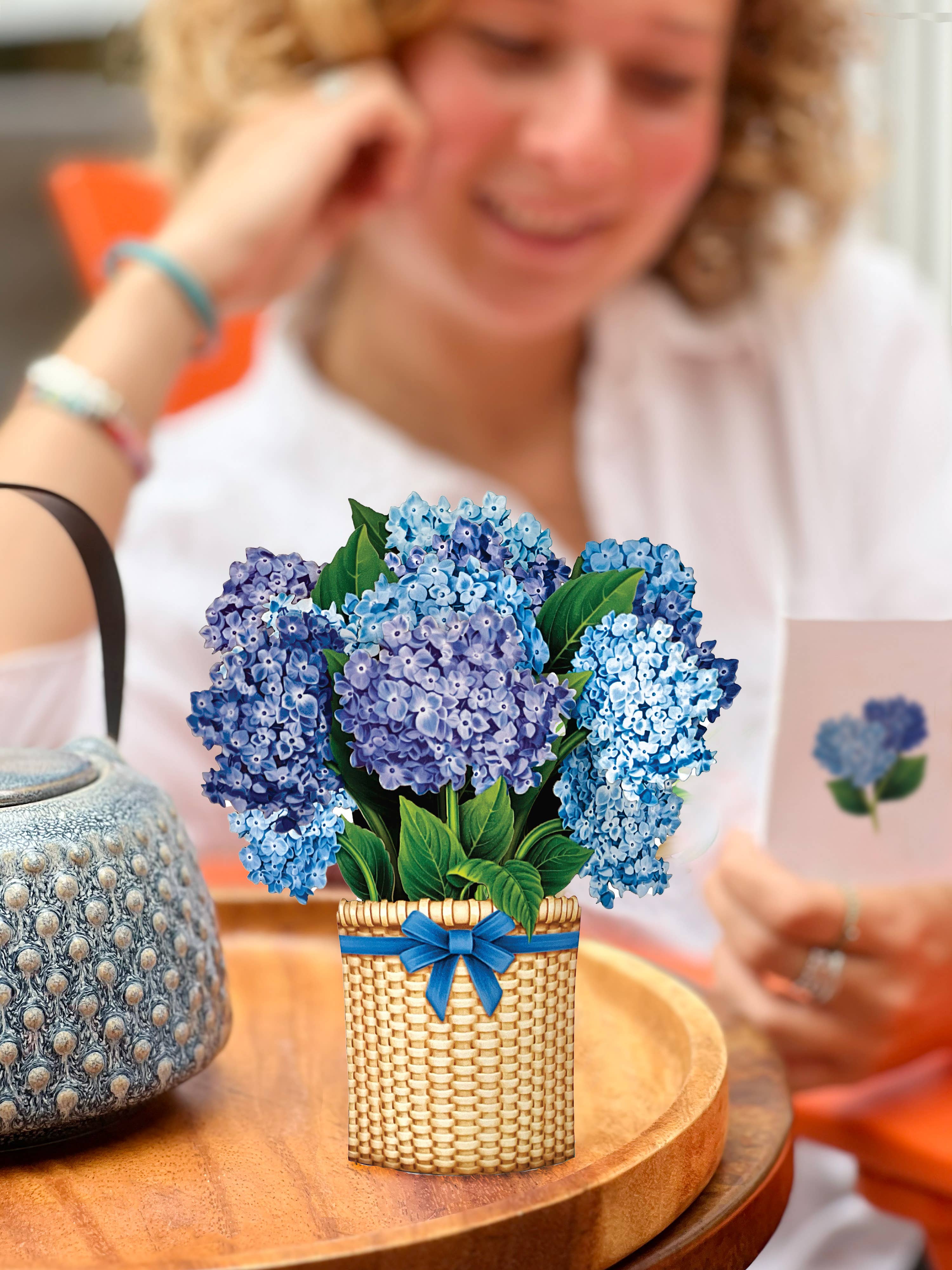 FreshCut Paper Mini Hydrangeas Pop-Up Card | 3D Card | Fabvilla