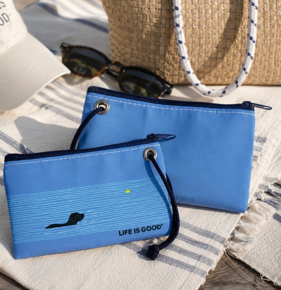 Life is Good Dog Days Wristlet
