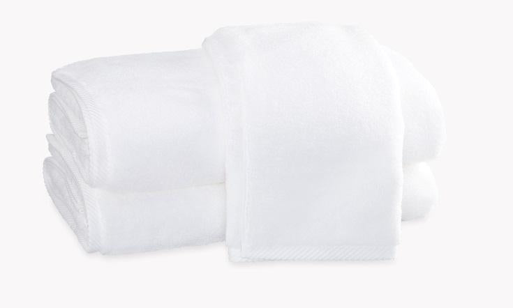 Milagro Fingertip Towel