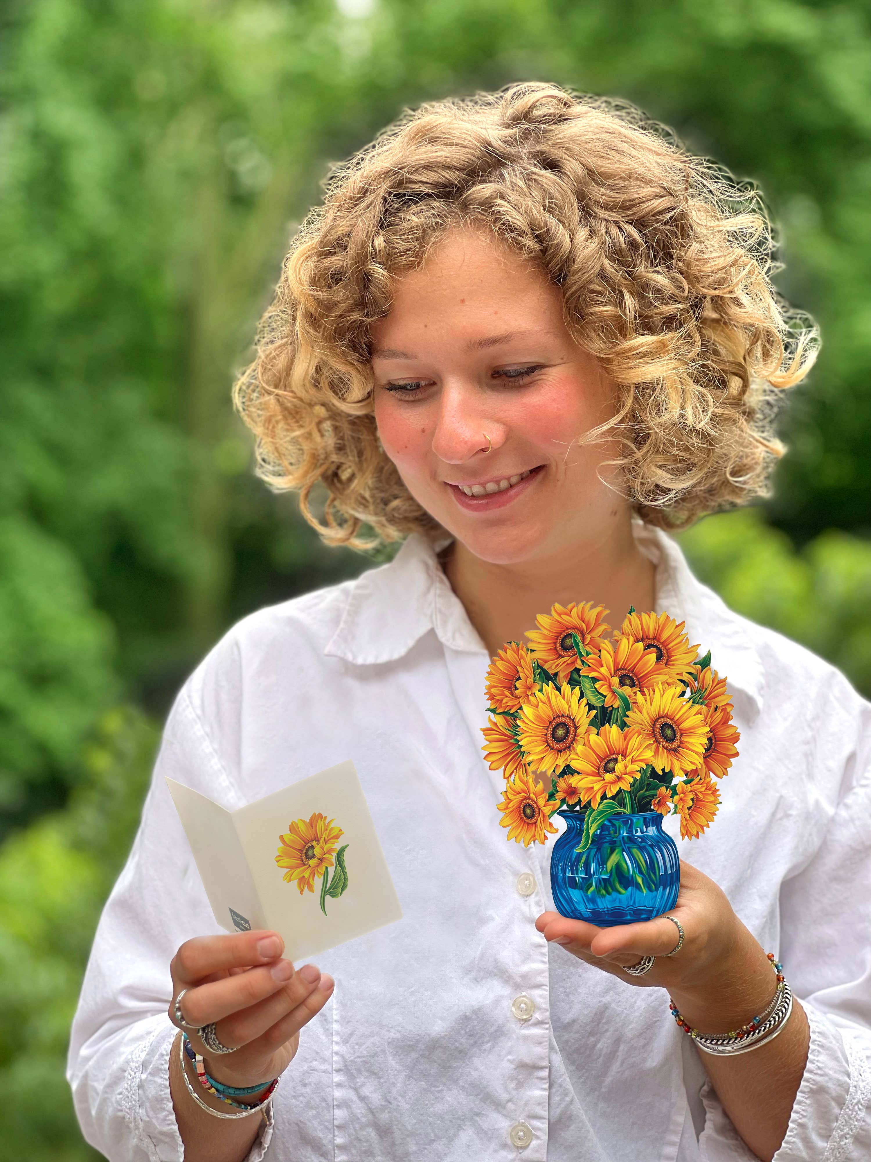 FreshCut Paper Sunflowers Pop-Up Card 3D Bouquet Card Fabvilla