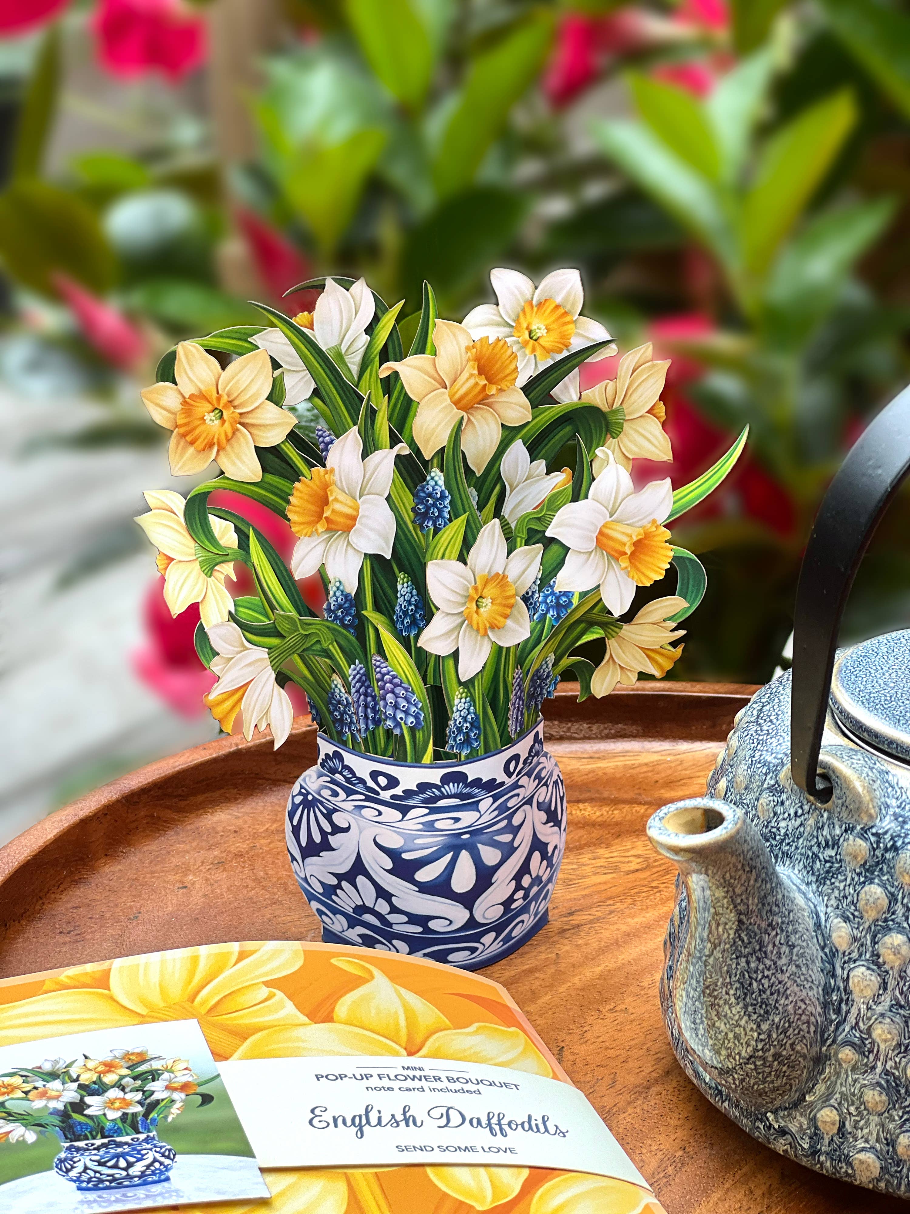 FreshCut Paper Mini Daffodils Pop-Up Card 3D Card Fabvilla
