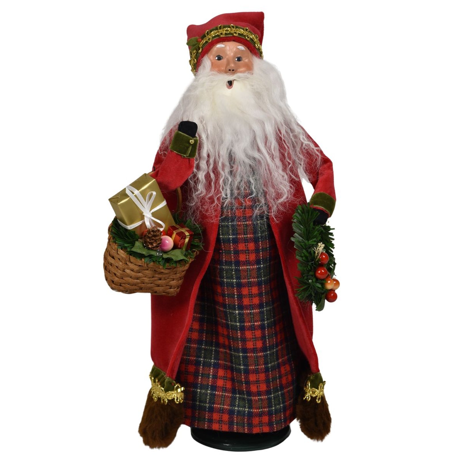 Byers' Choice English Countryside Santa Caroler