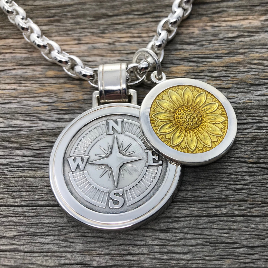 Lola Pendant Compass Rose