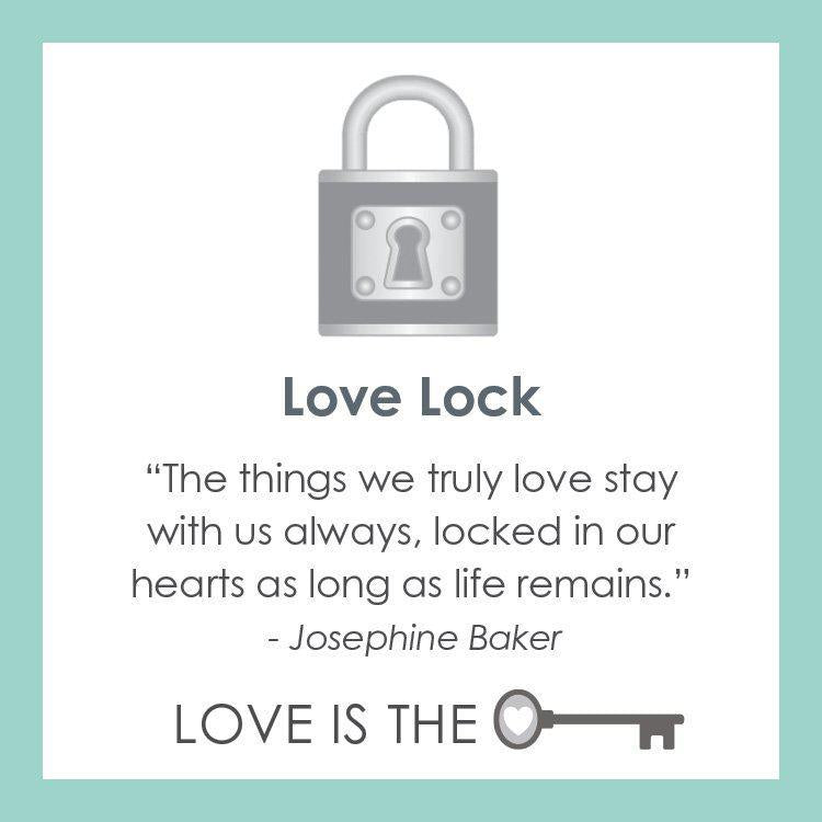 Lola Pendant Love Lock
