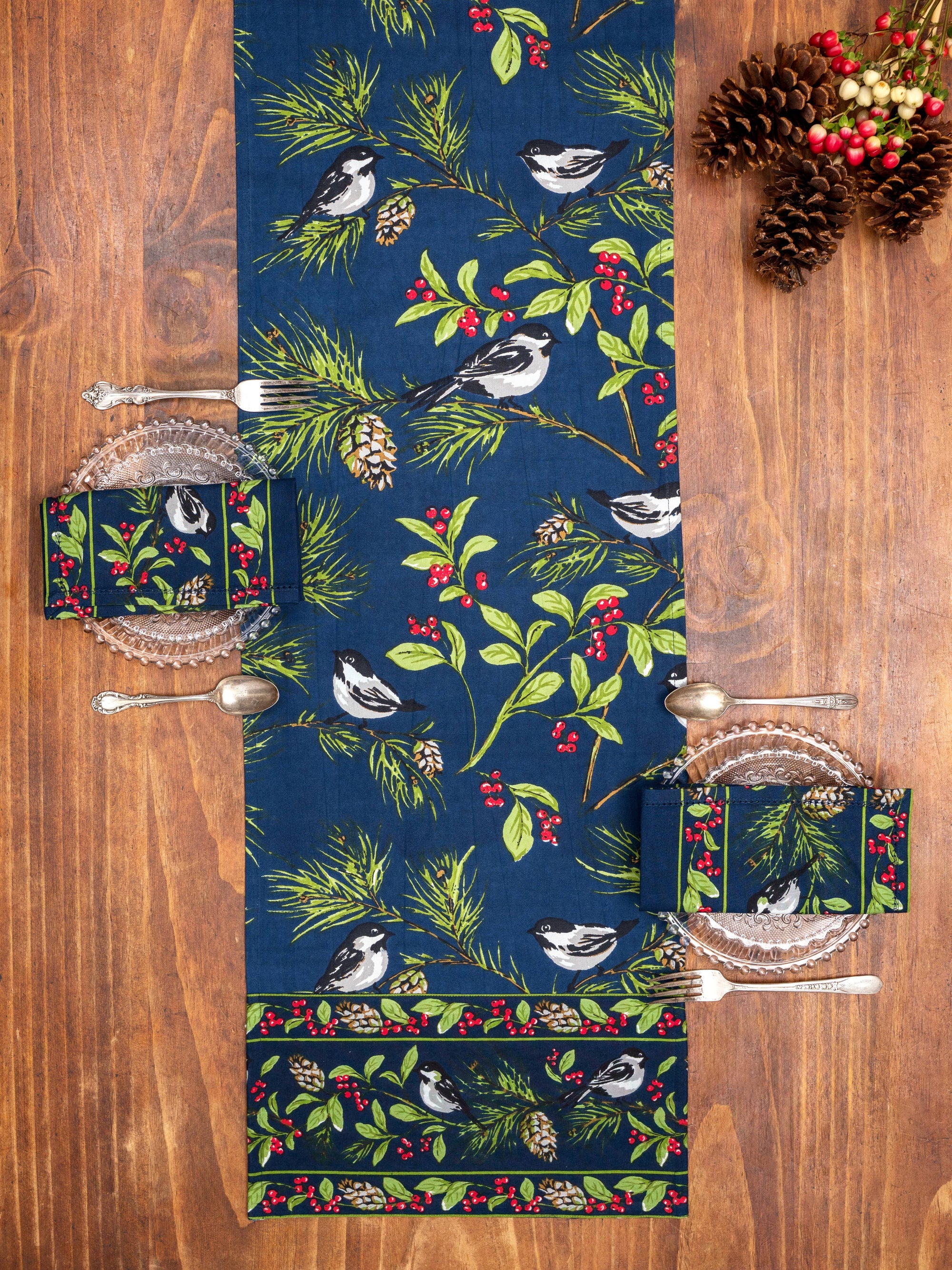 Chickadee Runner - Navy