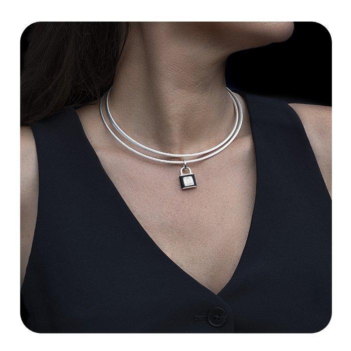 Lola Pendant Love Lock