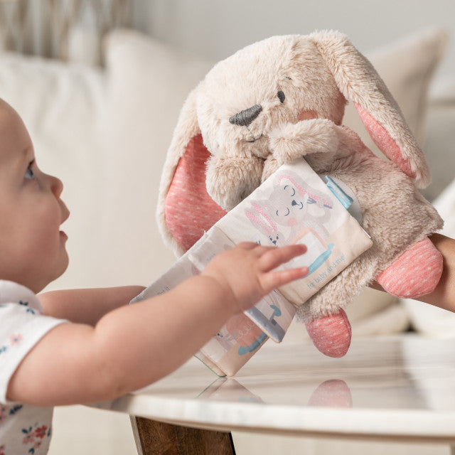 Duke Dog Rattle Blankie