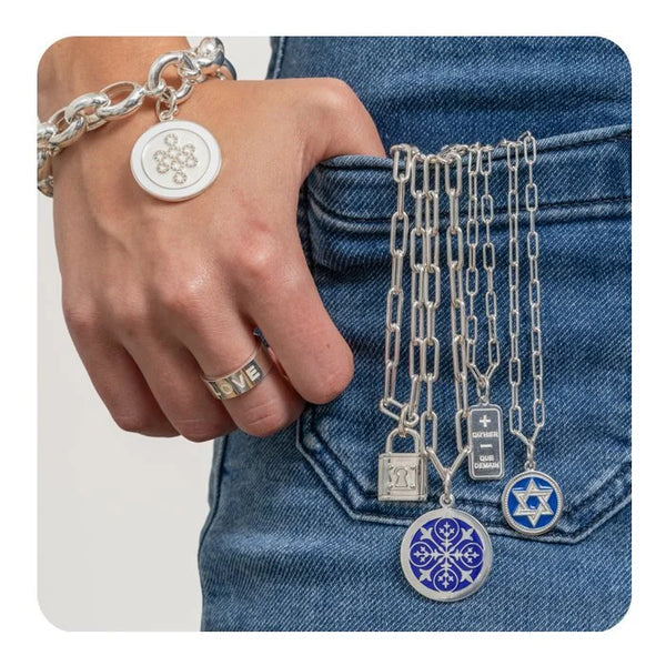 Lola Pendant- Star of david