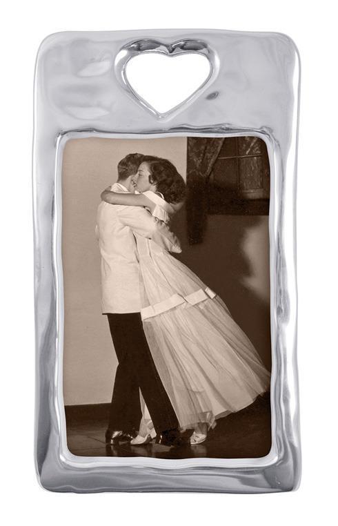 Open Heart 4x6 Frame - Fab Vila